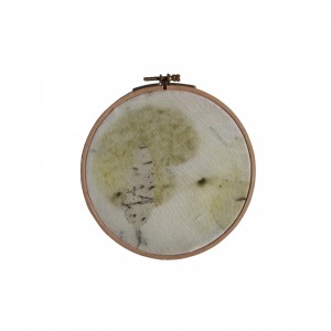 BAIN n°38 EMPREINTE n°02 /arbre de judée, eucalyptus dans bain d'eucalyptus / diam.16cm - 80 €